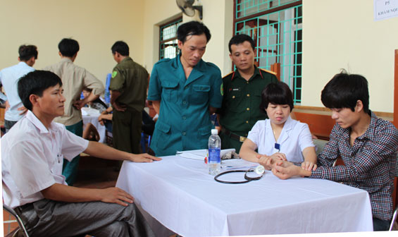 Giao quân đợt 2 